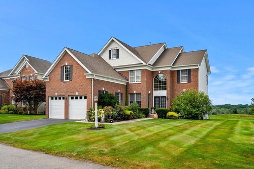 31 Fairways Ln, Methuen, MA, 01844-2125 | Card Image
