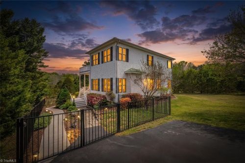 170 Lake Pointe Dr, Yanceyville, NC, 27379-7119 | Card Image