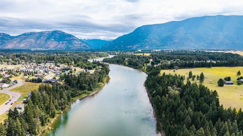 1020 Riparian Dr, Columbia Falls, MT, 59912-4543 | Card Image
