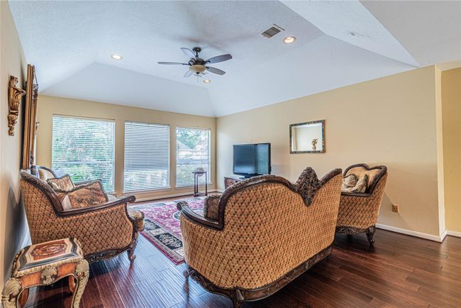 3206 Chapel Bend Dr, House other with 4 bedrooms, 4 bathrooms and 2 parking in Houston TX | Image 5
