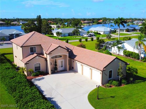 11573 Sw Dallas Dr N, LAKE SUZY, FL, 34269-8754 | Card Image