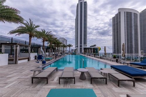 r509-4010 S Ocean Dr, Hollywood, FL, 33019-3063 | Card Image