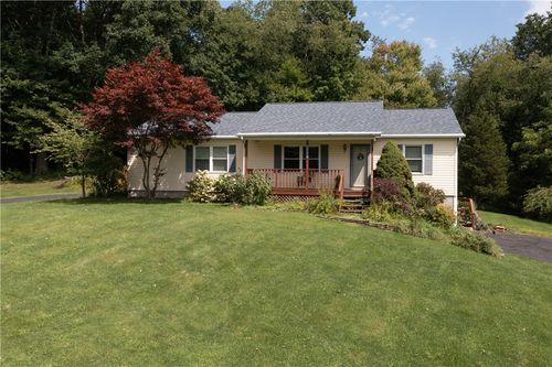 172 Canal St, Wheatland, PA, 16161-1101 | Card Image