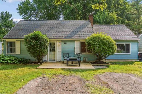 133 Murphy Dr, Saint Clair, MI, 48079-1523 | Card Image