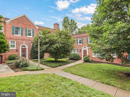 11554-1909 Key Blvd, ARLINGTON, VA, 22201-3228 | Card Image