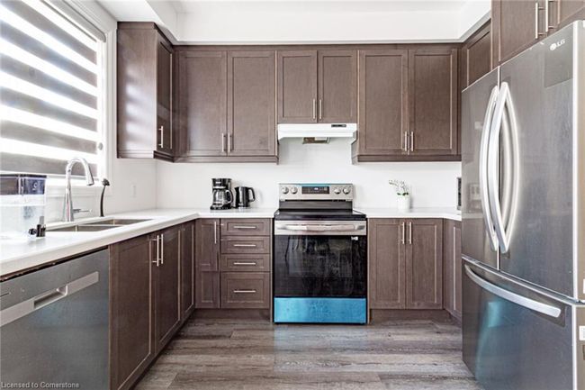 61 - 61 Soho St, Townhouse with 3 bedrooms, 3 bathrooms and 2 parking in Stoney Creek ON | Image 5