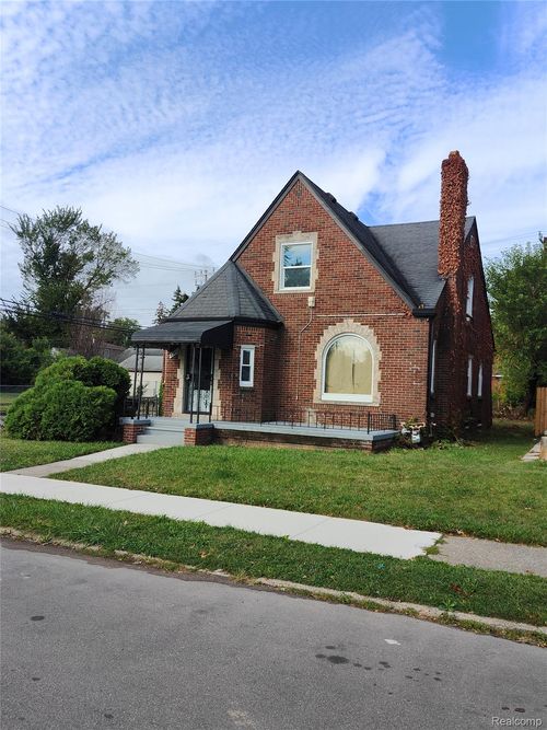 8501 Terry St, Detroit, MI, 48228-2464 | Card Image