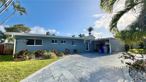 2320 Ne 13th St, Pompano Beach, FL, 33062-3715 | Card Image