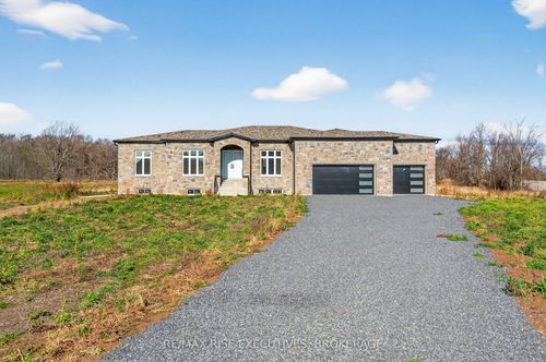 138 Hineman St, Kingston, ON, K7L0G2 | Card Image