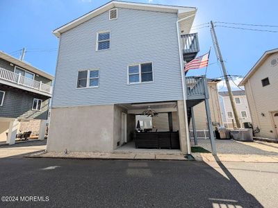 31 E Bay Way, House other with 3 bedrooms, 2 bathrooms and null parking in Lavallette NJ | Image 2