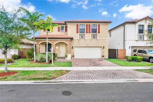 11827 Sw 242nd Ter, HOMESTEAD, FL, 33032-5184 | Card Image