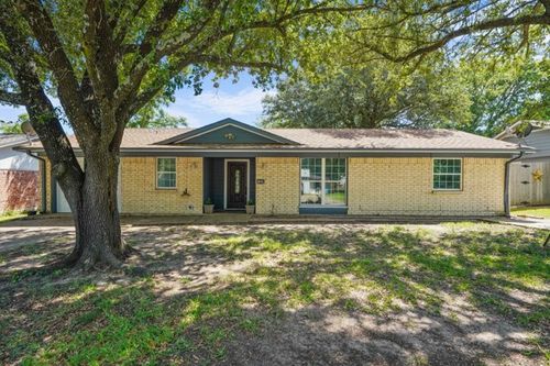 1608 Leon St, Kaufman, TX, 75142-3310 | Card Image
