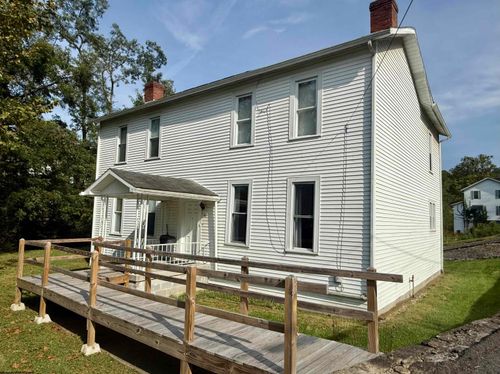 100 Madison Street, Fairview, WV, 26570 | Card Image