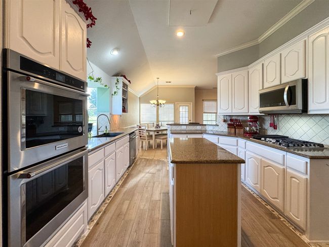 14001 Zippo Way, House other with 5 bedrooms, 4 bathrooms and null parking in Haslet TX | Image 9