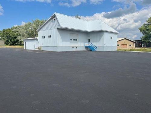 1901 Karau Dr, Marshfield, WI, 54449 | Card Image