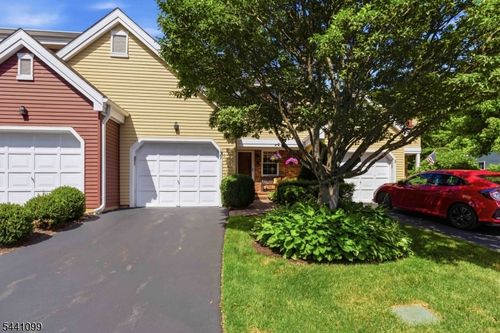 47 Independence Way, Morristown, NJ, 07960-5758 | Card Image