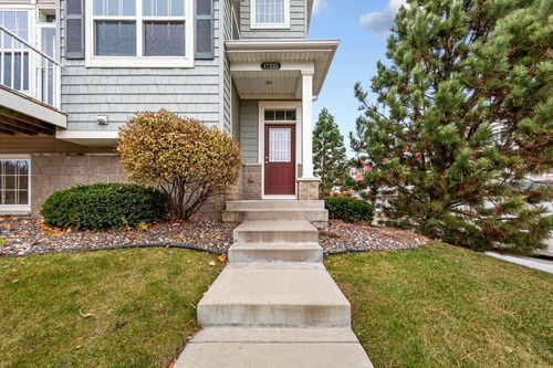 2001-17225 72nd Ave N, Maple Grove, MN, 55311-4616 | Card Image