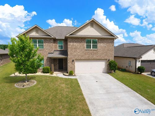 119 White Rock Dr, Harvest, AL, 35749-2700 | Card Image