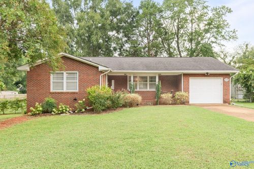 115 Jackson Ave, Madison, AL, 35758-1717 | Card Image