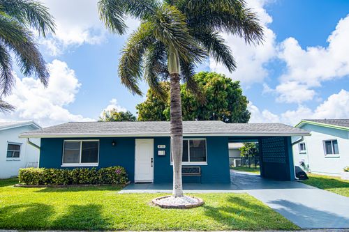 5711 Nw 48th Ave, Tamarac, FL, 33319-2801 | Card Image