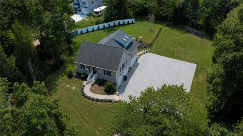 95 Buttonwoods Rd, Richmond, RI, 02898-1117 | Card Image