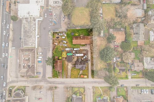 553-561-573 Dobson Rd, Duncan, BC, V9L2L5 | Card Image