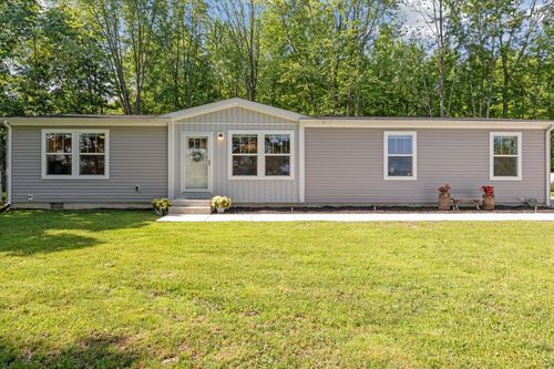 16715 Williamsville St, Vandalia, MI, 49095-8735 | Card Image