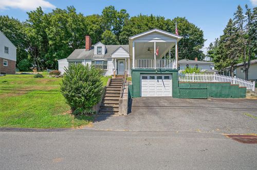 29 Jay St, Stony Point, NY, 10980-1524 | Card Image