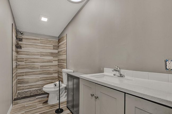 141 Woods Rd, House other with 4 bedrooms, 3 bathrooms and null parking in San Mateo FL | Image 16