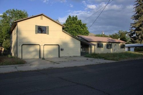 844 S 4th St, Lakeview, OR, 97630-1603 | Card Image