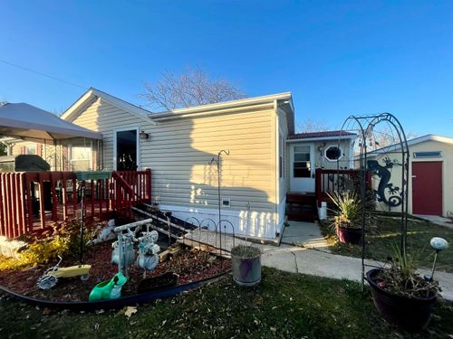 5102 Flagstone Dr, Loves Park, IL, 61111-3321 | Card Image