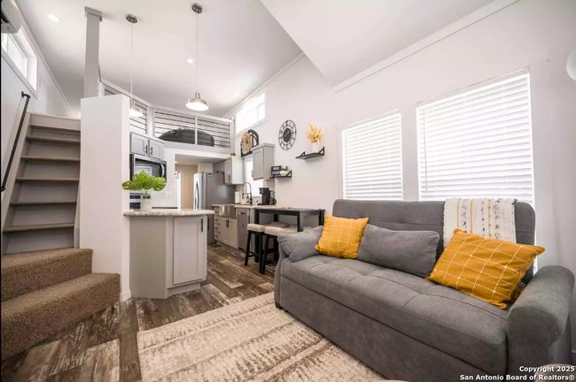 114 - 5386 Ranch Road 1376, House other with 2 bedrooms, 1 bathrooms and null parking in Fredericksburg TX | Image 6