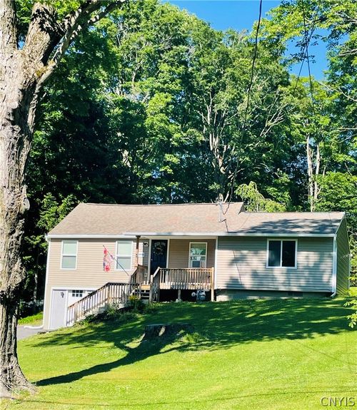 4982 Aitchison Rd, Syracuse, NY, 13215-9640 | Card Image