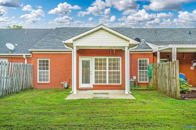 202 Santana Dr, Townhouse with 2 bedrooms, 2 bathrooms and null parking in Athens AL | Image 23