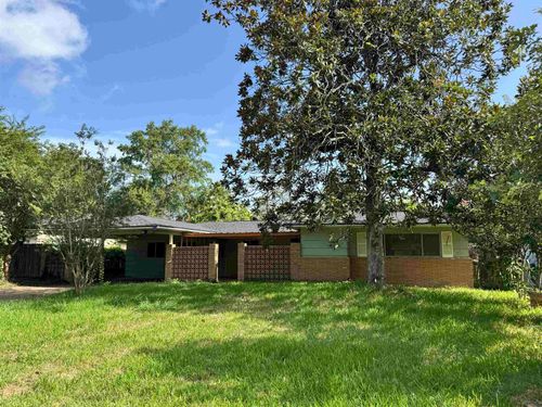 4650 Dellwood Ln, Beaumont, TX, 77706-3516 | Card Image