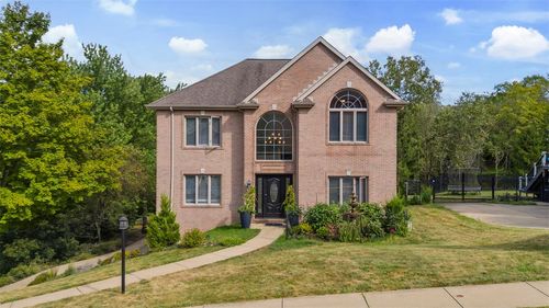 5233 Karrington Dr, Gibsonia, PA, 15044-6010 | Card Image