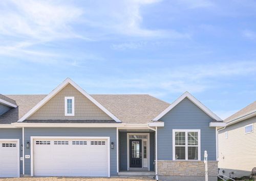 718 Cozy Farm Rd, Waunakee, WI, 53597-8513 | Card Image