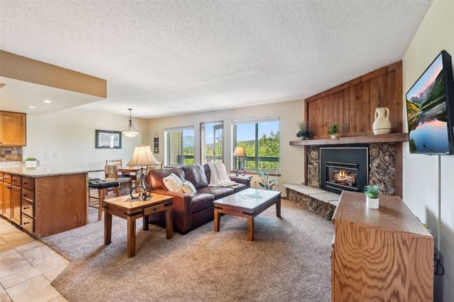 4612 - 4612 Ryan Gulch Rd, Condo with 2 bedrooms, 2 bathrooms and null parking in Silverthorne CO | Image 7
