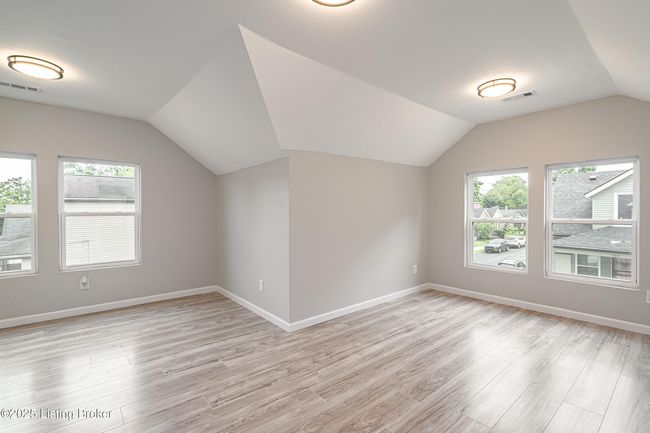 101 Saunders Ct, House other with 3 bedrooms, 2 bathrooms and null parking in Louisville KY | Image 16