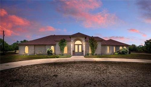 5763 Santa Isabelle Dr, Robstown, TX, 78380-5354 | Card Image