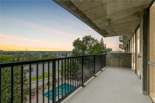 apt-601-600 Admiral Blvd, Kansas City, MO, 64106-1566 | Card Image