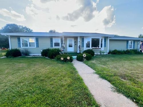 2703 11th Ave, Monroe, WI, 53566-3304 | Card Image