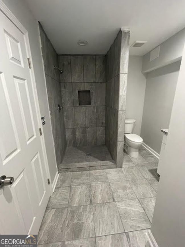 5284 Silver Creek Dr Sw, House other with 4 bedrooms, 5 bathrooms and null parking in Lilburn GA | Image 58