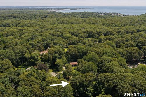 13 Victoria Ln, Old Lyme, CT, 06371-2126 | Card Image