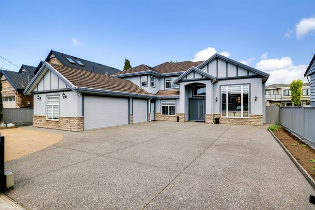 11671 Montego Street, House other with 7 bedrooms, 5 bathrooms and 3 parking in Richmond BC | Image 2