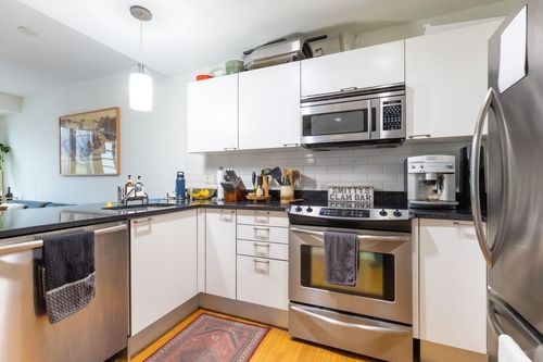 unit-133-2 Earhart St, Cambridge, MA, 02141-1911 | Card Image