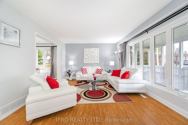 3050 Lenester Dr, House other with 6 bedrooms, 3 bathrooms and 3 parking in Mississauga ON | Image 7