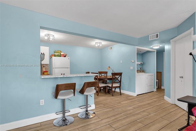 APT-207 - 251 Palm Cir W, Condo with 2 bedrooms, 1 bathrooms and null parking in Pembroke Pines FL | Image 10