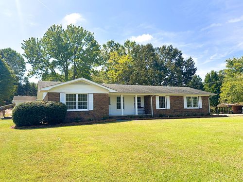1305 W Crawford St, Dalton, GA, 30720-4042 | Card Image