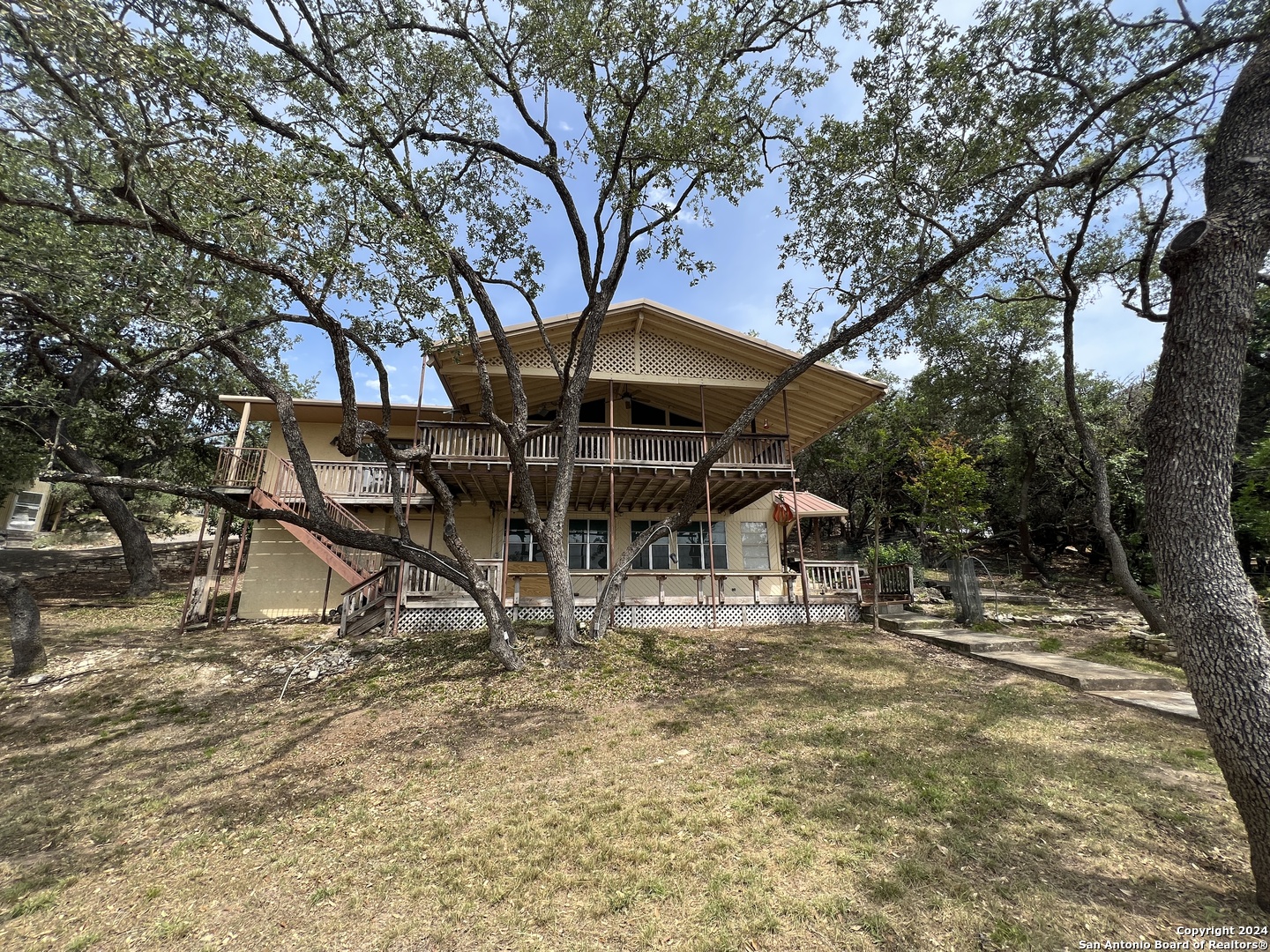 Lookout Dr, Bandera, TX 78003